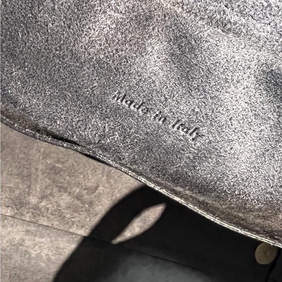SOLD Authentic CELINE MINI BELT BAG IN GRAINED CALFSKIN in GREY - Picture 6 of 9